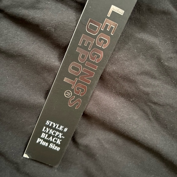 Leggings Depot Women Leggings Lot- 5 pairs EUC Black, Gray, Navy, Olive - Picture 2 of 3